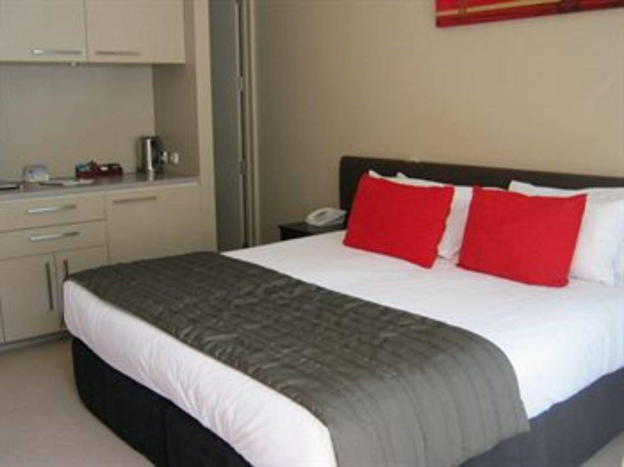 Highview Apartments Queenstown Luaran gambar